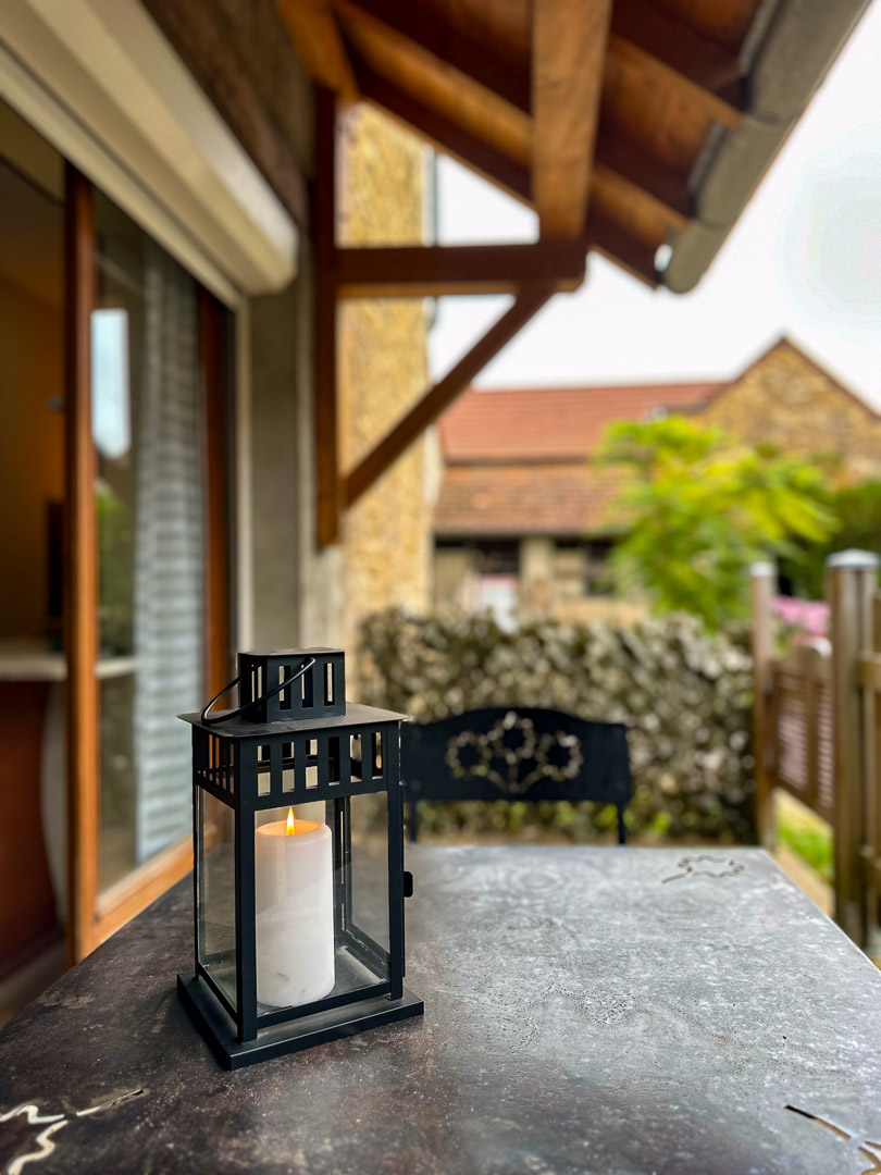 Terrasse privative attenante au studio indépendant d'une maison de caractère de 1815 à Laives